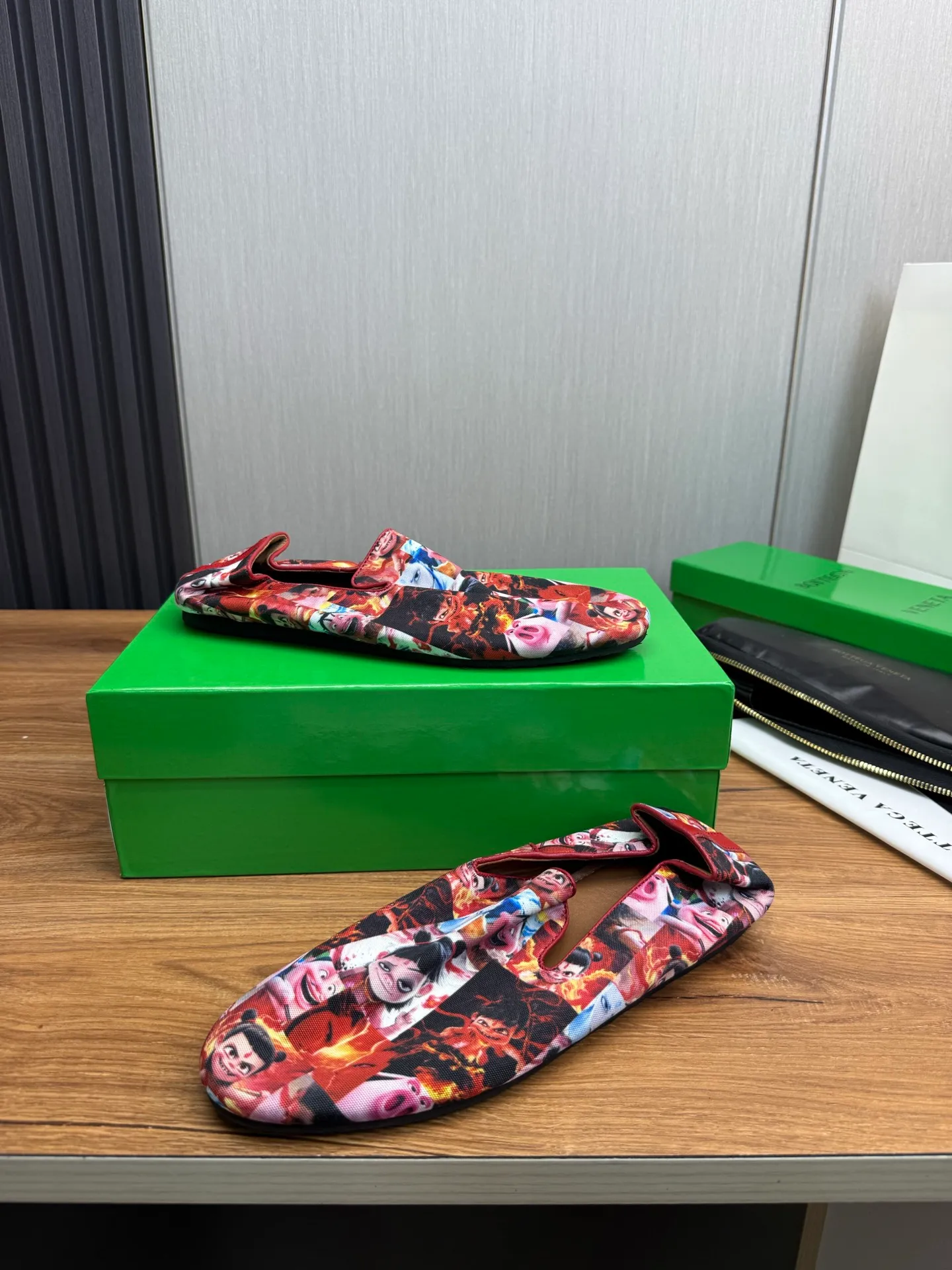Men's shoes 💰460💰 BV - popular wallet shoes 👟 Casual, fashionable and comfortable 🔗 Good partner for travel ✅ Imported Nezha series printed fabric + imported cowhide. Original rubber outsole, available all year round 👏 Size: 38-45 (38.45 custom-made, non-refundable)